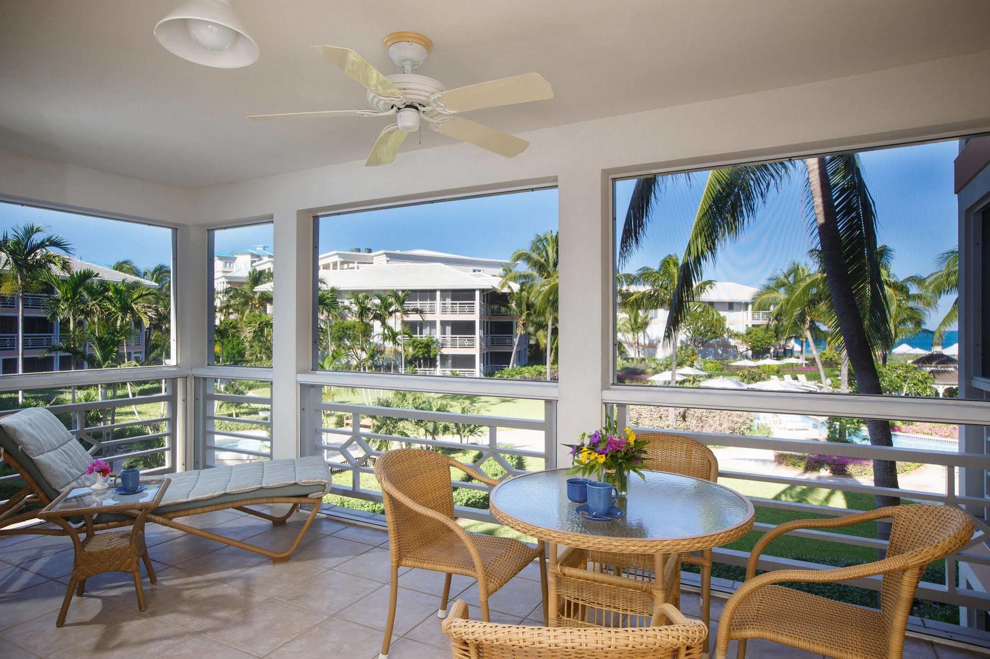 Ocean Club West Resort Grace Bay Eksteriør billede